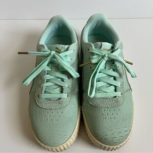 Puma Women’s Lace-Up Light Blue/Teal Suede Sneakers